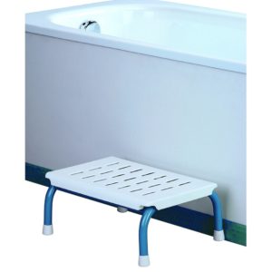 Marchepied Hysea avec coque composite et pieds acier époxy