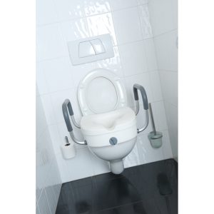 Réhausse WC Tina installé sur une cuvette standard