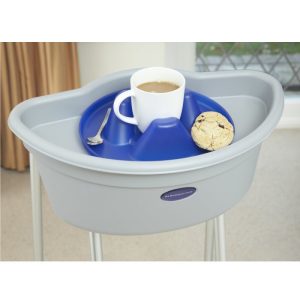 Caddie Buckingham fixé sur un cadre de marche avec plateau