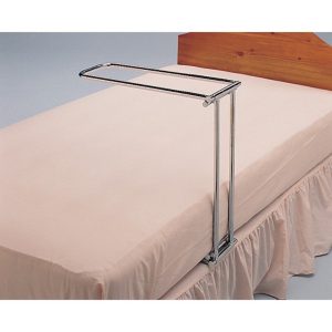 Lève-drap pliable en acier chromé positionné sous sommier et matelas